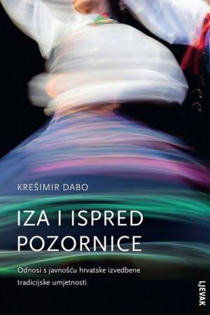 Iza i ispred pozornice