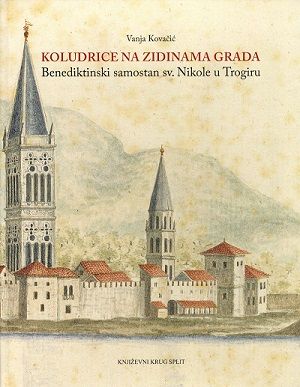 Koludrice na zidinama grada